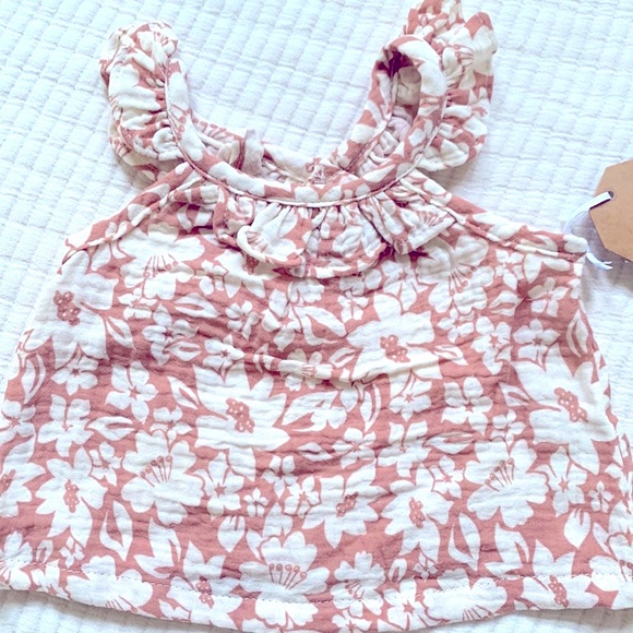 Grayson Collective Baby Boho Floral Two Piece Set. Size 0-3 months. - Picture 5 of 13